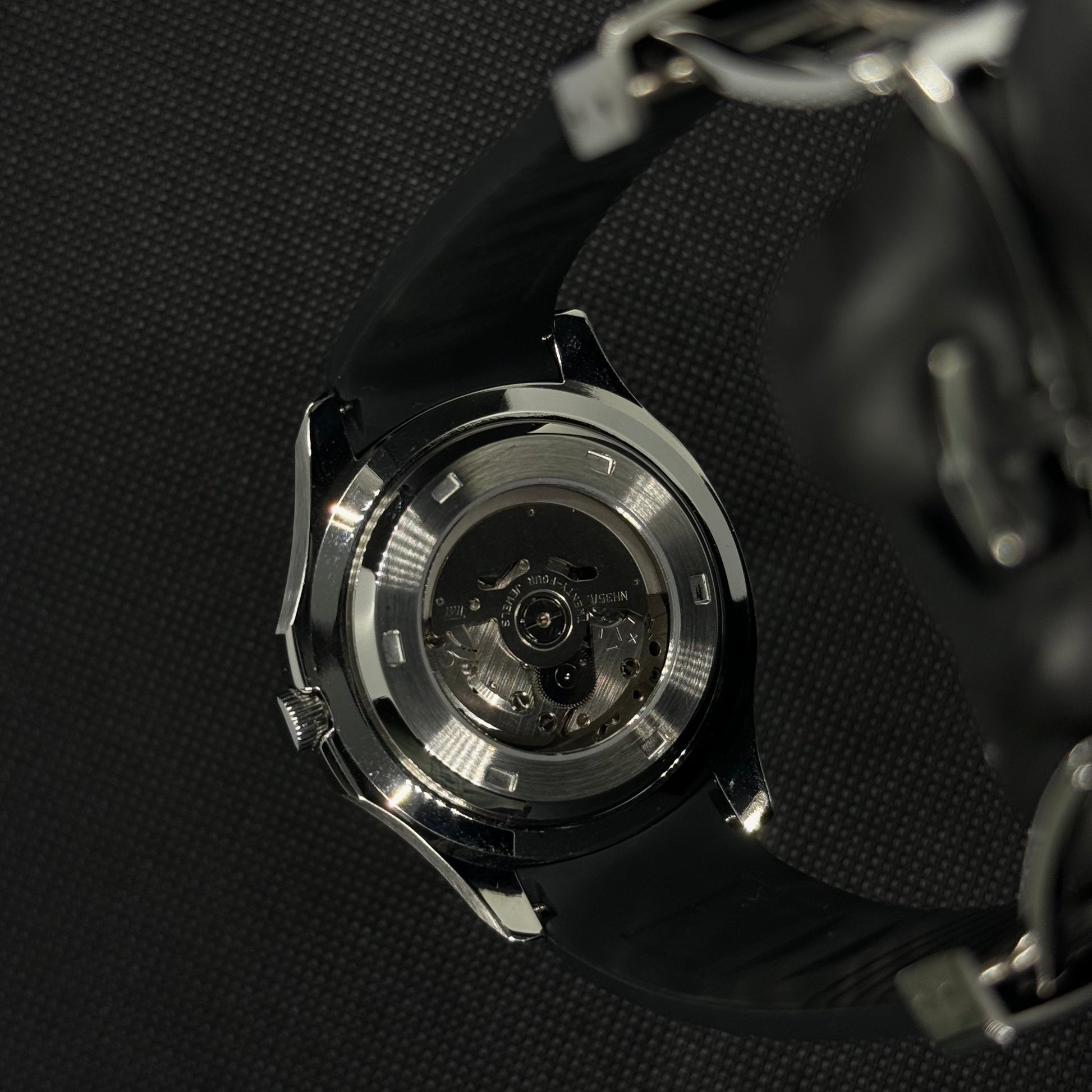 Seiko Aquanaut Mod - All Black - Tempus Mods