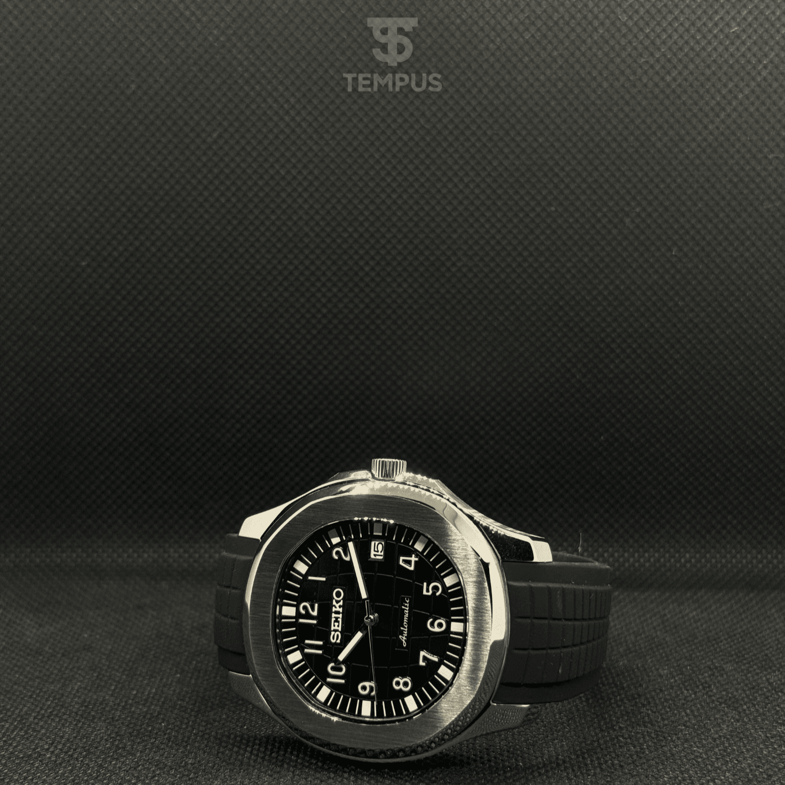 Seiko Aquanaut Mod - All Black - Tempus Mods