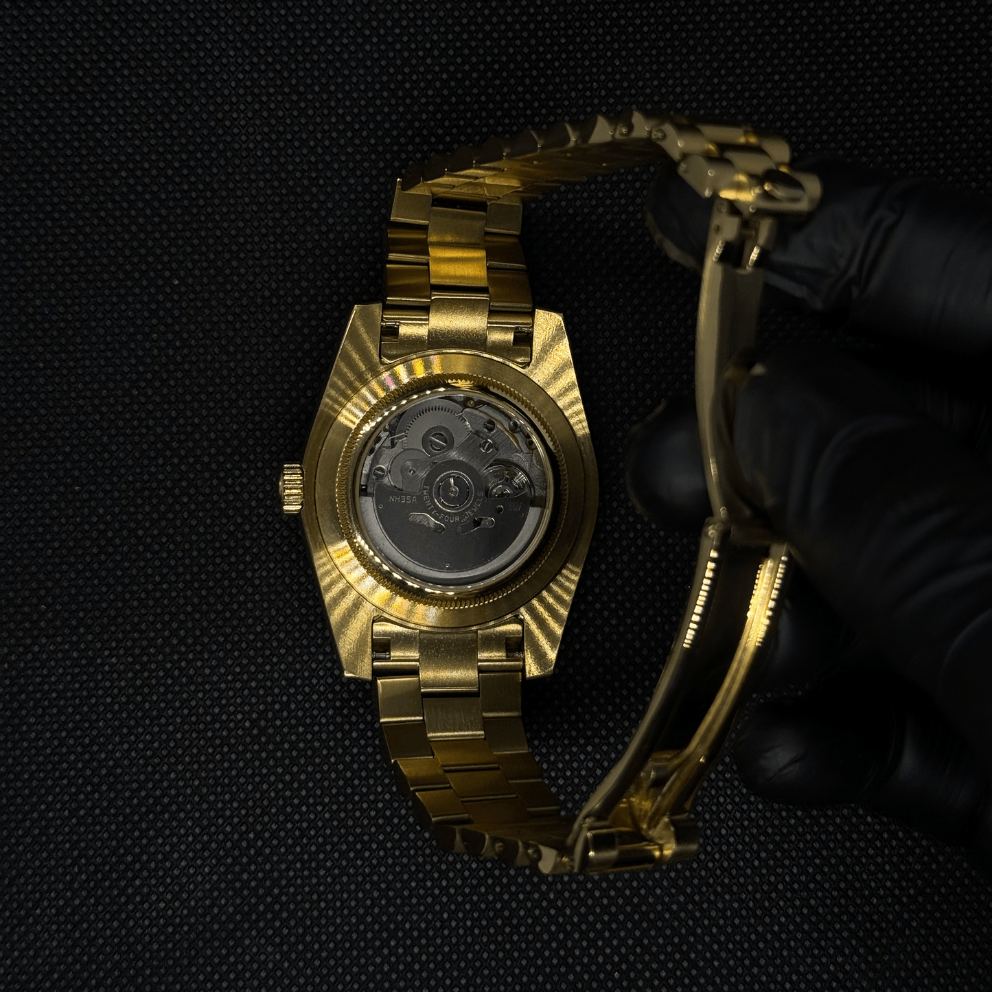 Seiko Datejust Who Cares Gold Mod - White - Tempus Mods