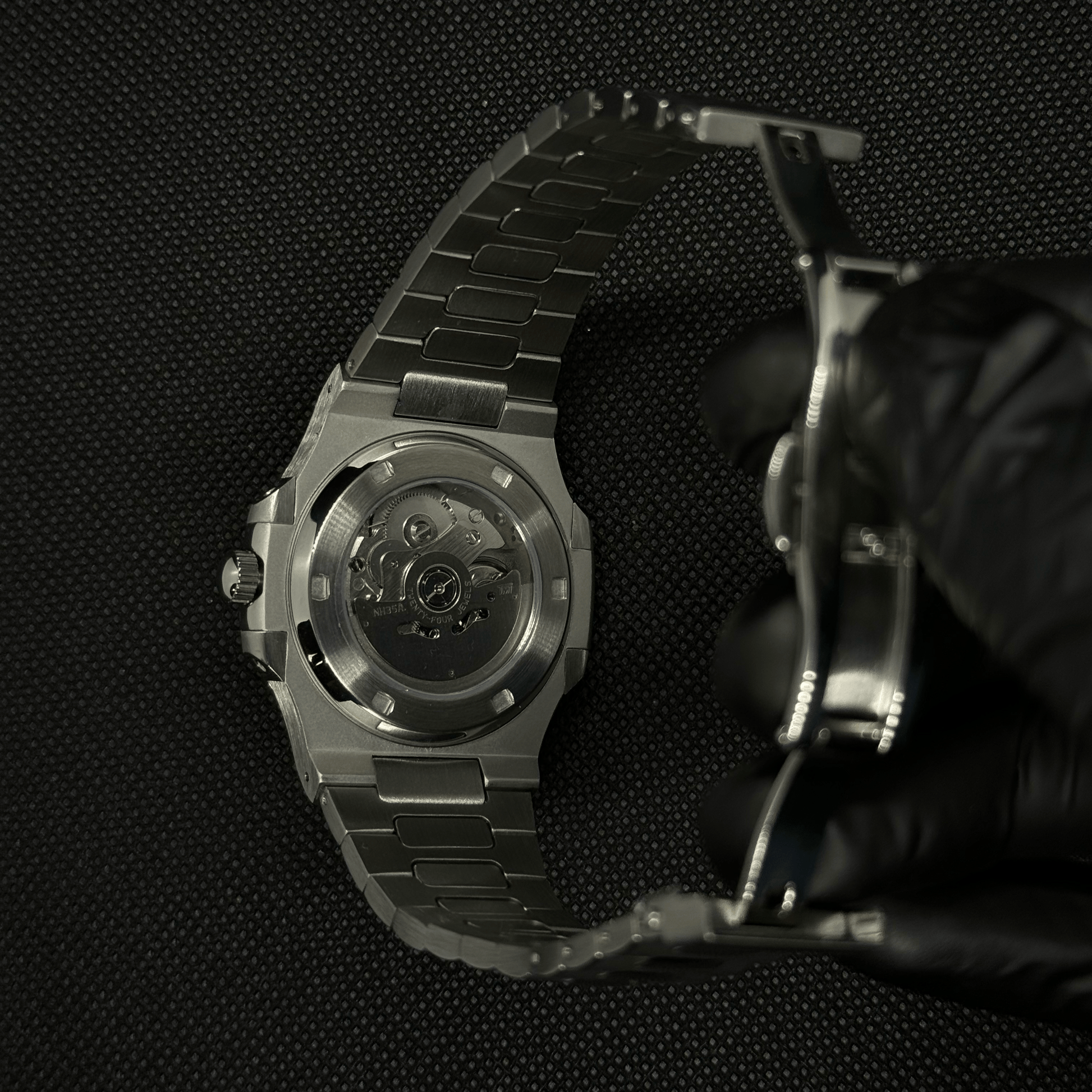 Seiko Nautilus Mod - Tiffany - Tempus Mods