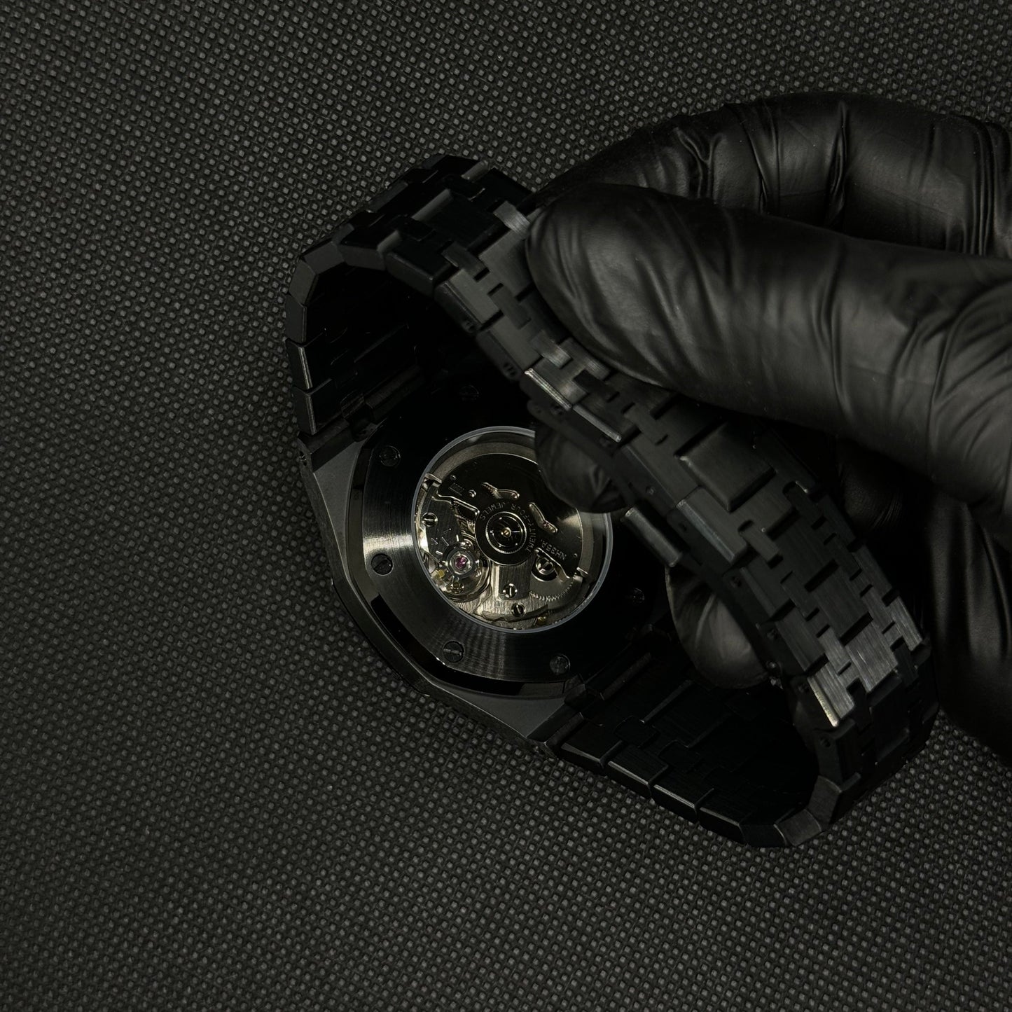 Seiko Royal Oak Mod - All Black - Tempus Mods